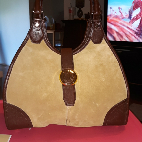 Handbag - Picture 3 of 6